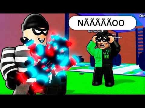 A SCAMMER ENTERED MY TSUNAMI BRAINROT SERVER