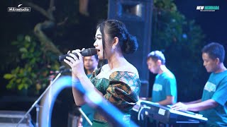 Download lagu Pelaminan Kelabu - Ami Anjaya | New Dennada ft PM AUDIO mp3