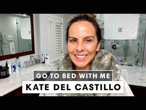ケイト・デル・カスティーヨのアンチエイジング夜のスキンケア・ルーティン｜Go To Bed With Me｜Harper's BAZAAR (Kate del Castillo's Anti-Aging Nighttime Skincare Routine | Go To Bed With Me | Harper's BAZAAR)