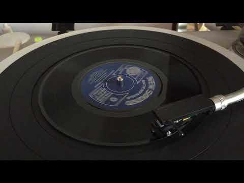 M.S. Fernando: Puthek Upanna