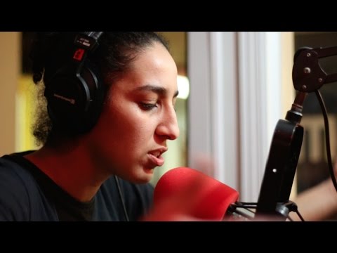 Camélia Pand'Or en prestation à Ghetto Erudit