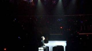 Jonas Brothers-Black Keys &amp; A Little Bit Longer (Nick&#39;s BEST speech by far)