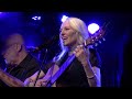 Elizabeth Ward Land： Still Within The Sound of My Voice
