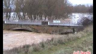preview picture of video 'Crecida del rio Pisuerga'