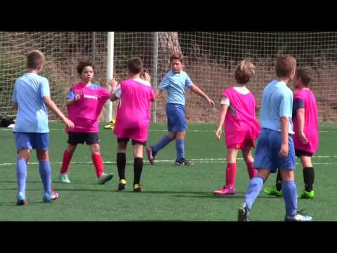 Cadiz CF Benjamín A 4-Esc. de Fútbol de Conil Alevín A 3