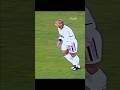 R.Carlos vs Puyol 2003/04 HIGHLIGHTS 😂 #football #soccer #shorts