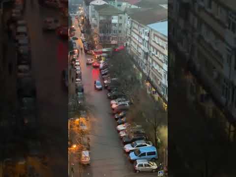 Incendiu puternic la mansarda unui bloc de pe Calea Martirilor din Timișoara