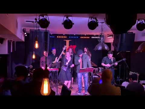 Ivan Popov sings Barry White at Makarevich's Jam Club