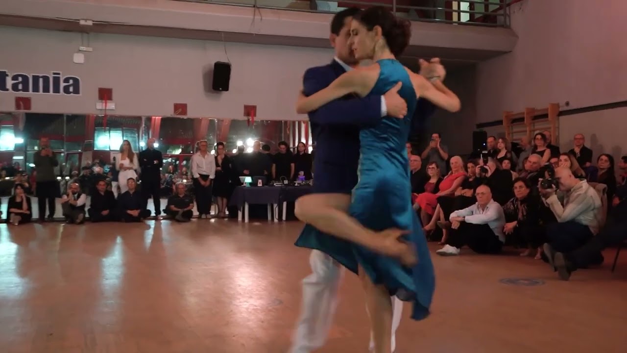 Video thumbnail for Walter Cardozo - Margarita Klurfan - Catania Tango Context Marzo 2025 (1/4)