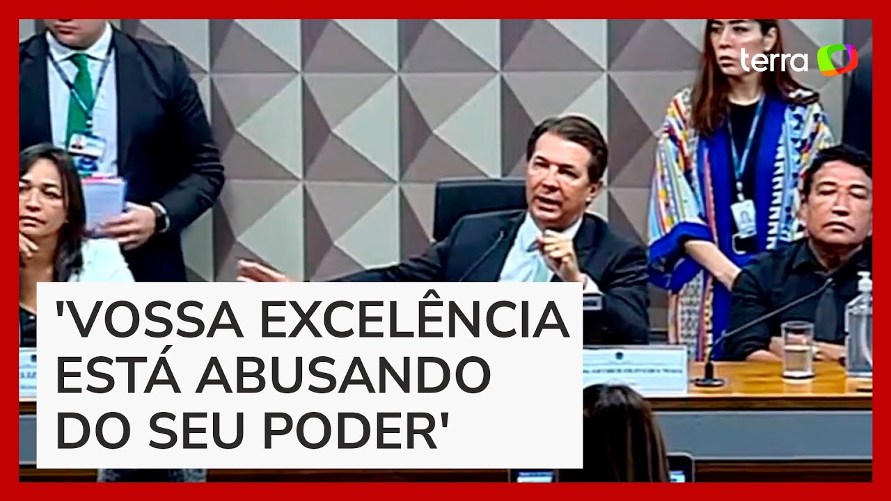 CPMI do 8 de janeiro: deputados batem boca após pedido de afastamento de parlamentar da comissão