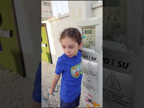 MİNİK LASTİK USTASI İŞ BAŞINDA😂😂🫣🫣 #alinecati#shorts#keşfet#youtubeshorts#keşfetbeniöneçıkar#cute