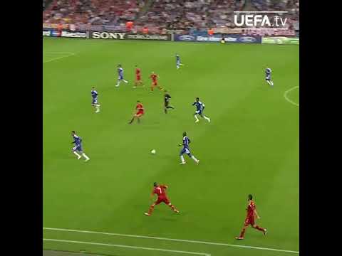 Mikel Obi with a masterclass performance in the 2012 champions league finals