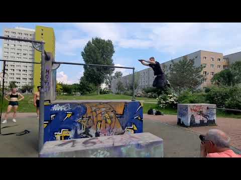 Parkour-Training in Leipzig Schönefeld