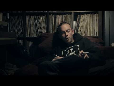 Must Volkoff ft. Maggot Mouf - In The Studio