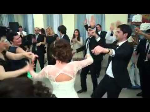 ART MUSIC BAND - POPURI (SHARAN) 2014