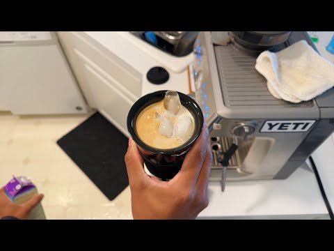 How To Make an Iced Cortadito with Breville Barista Express #cortadito #espresso #coffee #breville