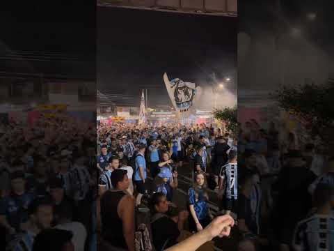 "Geral Do Grêmio - Deslocamento Até A Arena - Grêmio Vs Palmeiras - Brasileirao 2022 #suarez" Barra: Geral do Grêmio &bull; Club: Grêmio &bull; País: Brasil