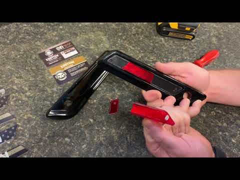 Easiest way to remove Harley Davidson touring saddlebag reflectors. No heating or prying needed.