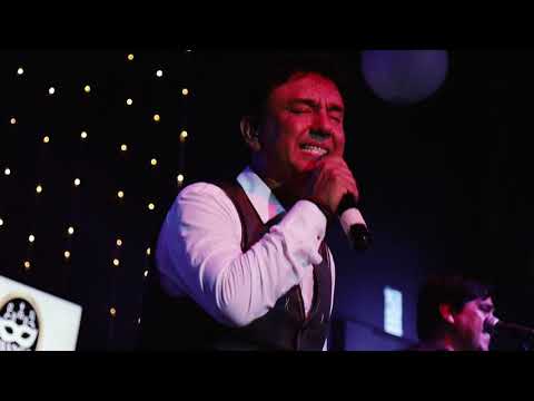 MUJER HILANDERA -  ANACONDA "CARLOS ARDILES"