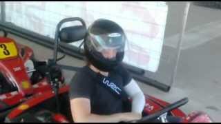 preview picture of video 'karts xeresa uesa hector alberto dani 1 de 2'