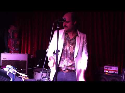 Donny Benet - Electric Love @ Petersham Bowling Club (24/1/15)