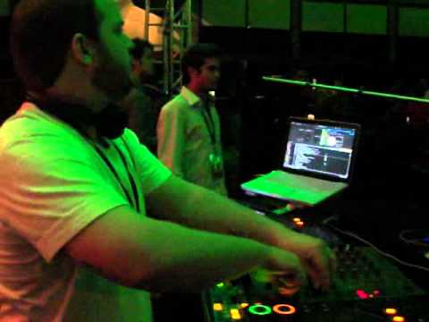 DJ Guga Fernandes (ENGENHARÍADAS 2012 - Lins-SP) 2ª Parte