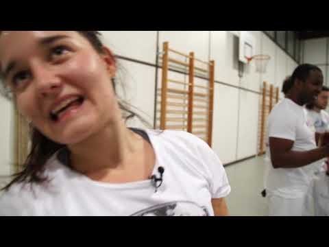Singen! Tanzen! Kämpfen! - Capoeira