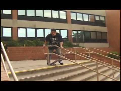 Fire Sauce Friday: Nate and Feti rail sesh