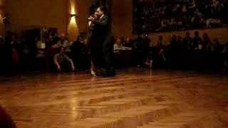 Ines Muzzopappa y Alejandro Hermida en Salón Canning