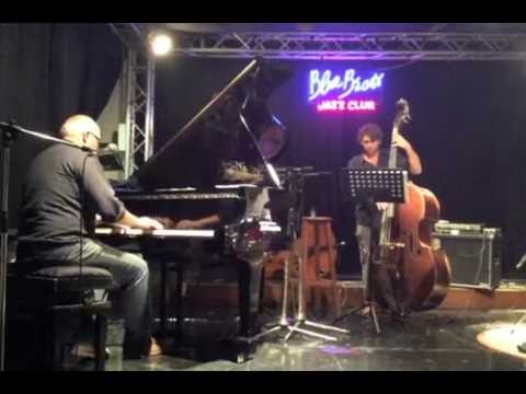 Diego Spitaleri concerto trio 19 12 2014
