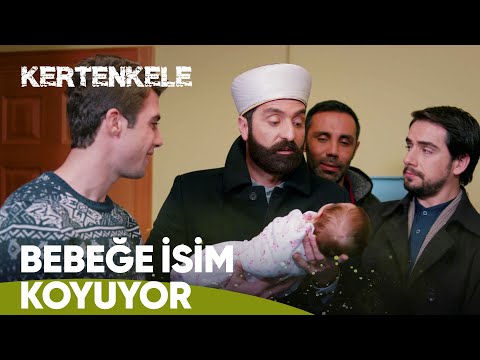 Ziya hoca bebeğe isim koyuyor - Kertenkele 9. Bölüm