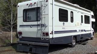 Pre- Inspecting a Nice RV off of Craigslist