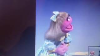 Prairie Dawn Sings Little Things