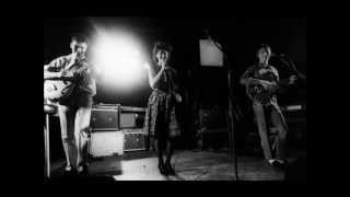 Everything But The Girl &amp; Paul Weller - London 05-01-83