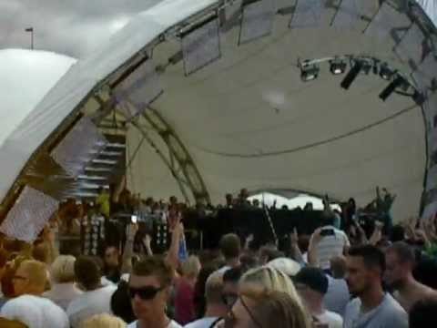 Love Family Park 2012