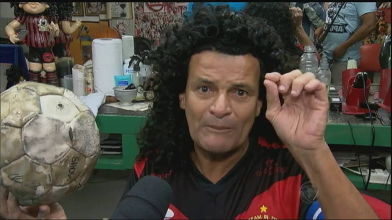 Achamos no Brasil: conheça o pior jogador de futebol do mundo