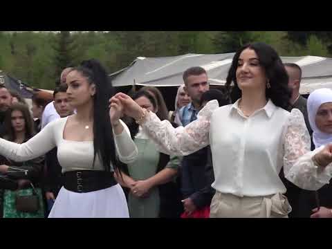 Kolo najljepse djevojke