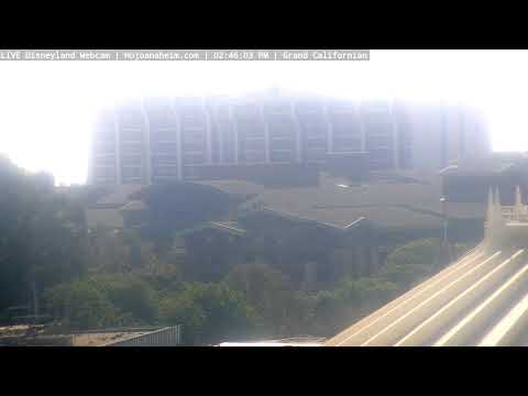 Live webcam of Disneyland Cam