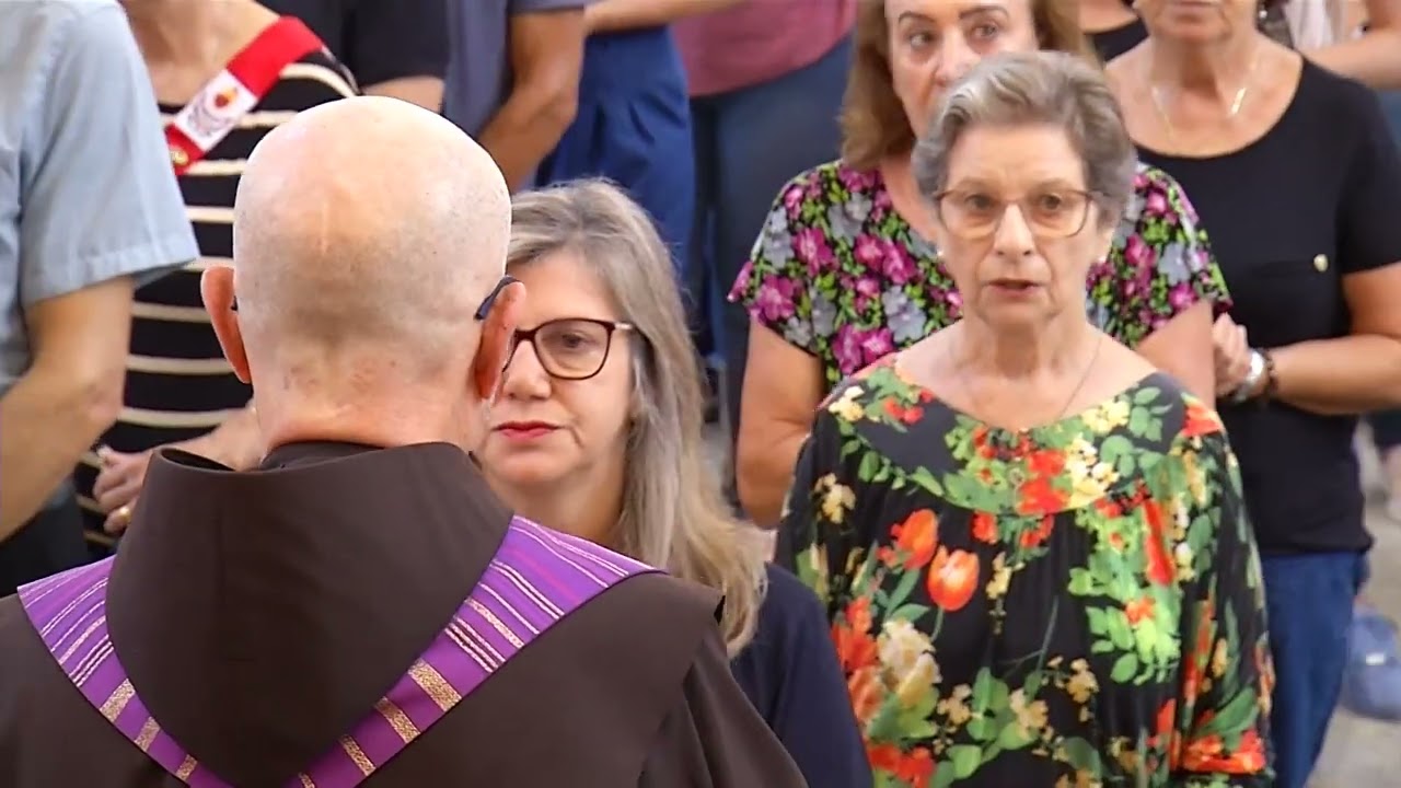 [Missa de Quarta-feira de Cinzas marca início da Quaresma]