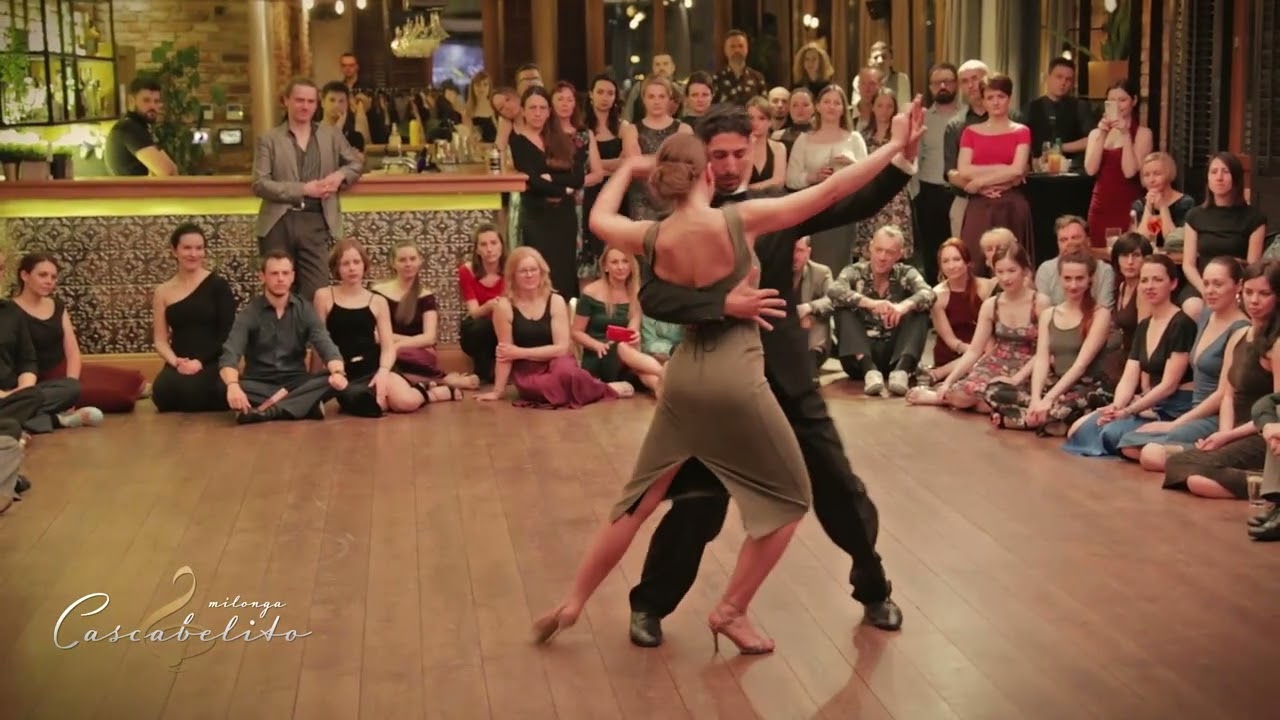 Aneta Orlik & Angel Martin - Milonga Cascabelito (3/5)