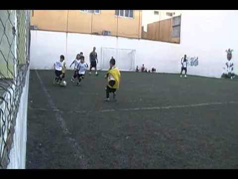 ESCOLINHA DE FUTEBOL DO MATHEUS - 2º