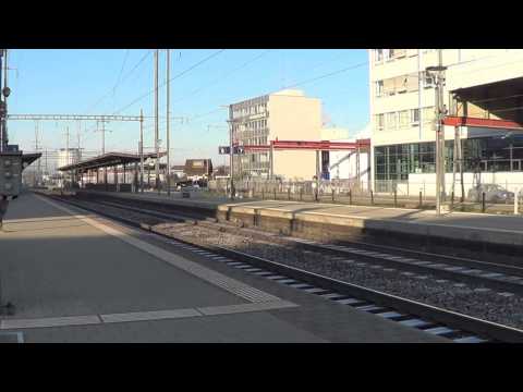 Bahnverkehr von Muttenz bis Frick Teil 1 am 27.11.13 -- Güterzüge in Pratteln!