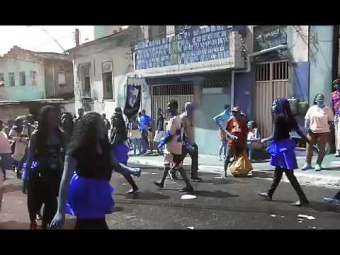 Fanposandi desfile 2 de julho 2016