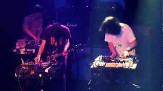 Black Dice - Outer Body Drifter/Rodriguez/Pigs || live @ 013 / Incubate || 14-09-2012