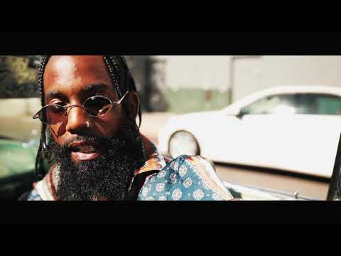 Quincey White - Gold