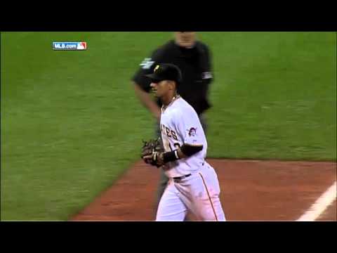 2010/05/22 Cedeno's strong throw