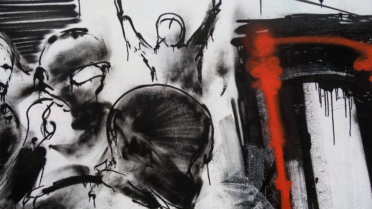 Watch video Black Lines - Rue de la Fontaine au Roi - 25 janvier 2020 Black Lines - Rue de la Fontaine au Roi - 25 janvier 2020