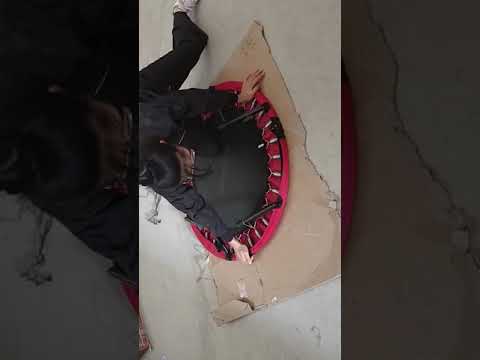 How to fold up the U Bar Trampoline