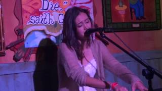 Dia Frampton - "Walk Away" [Acoustic] (Live in San Diego 6-22-12)