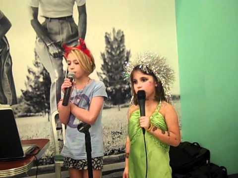 Karaoke Josie singing Adelle